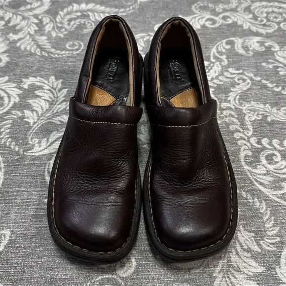 Born Women's Brown Slip-On Wedge Shoes Size 7.5 Casual Comfort - Picture 1 of 7